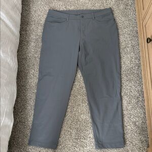 lululemon athletica Gray Dress Pants (Size: 36x30)